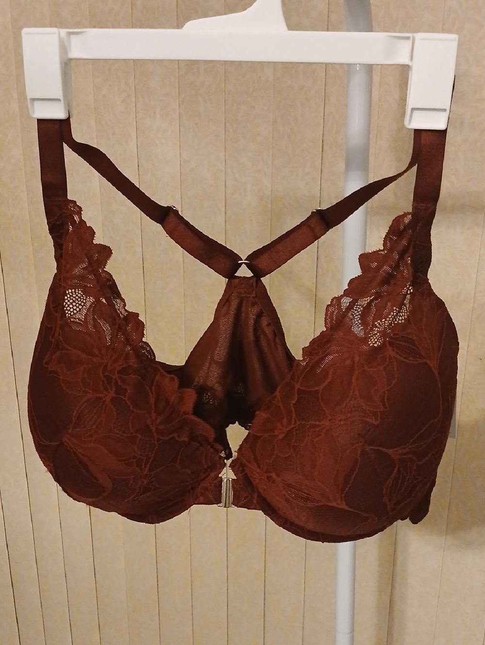 Auden Floral Lace Racerback Bra - Burgney sz.42DDD